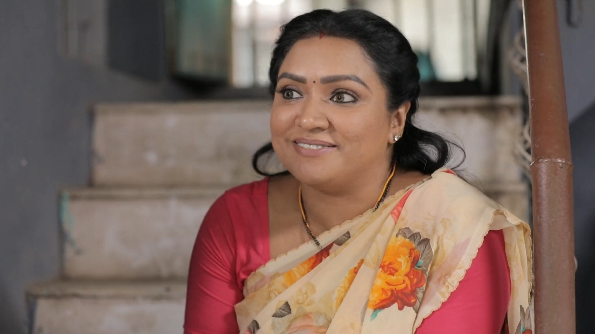 Thendral Vandhu Ennai Thodum Online