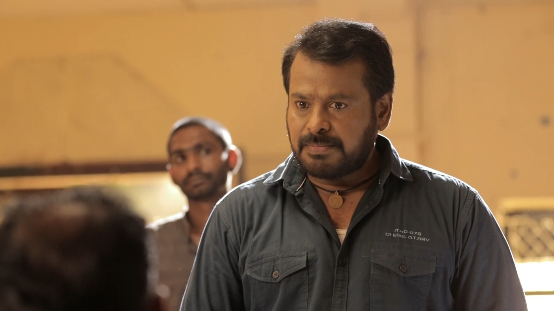 Thendral Vandhu Ennai Thodum Online