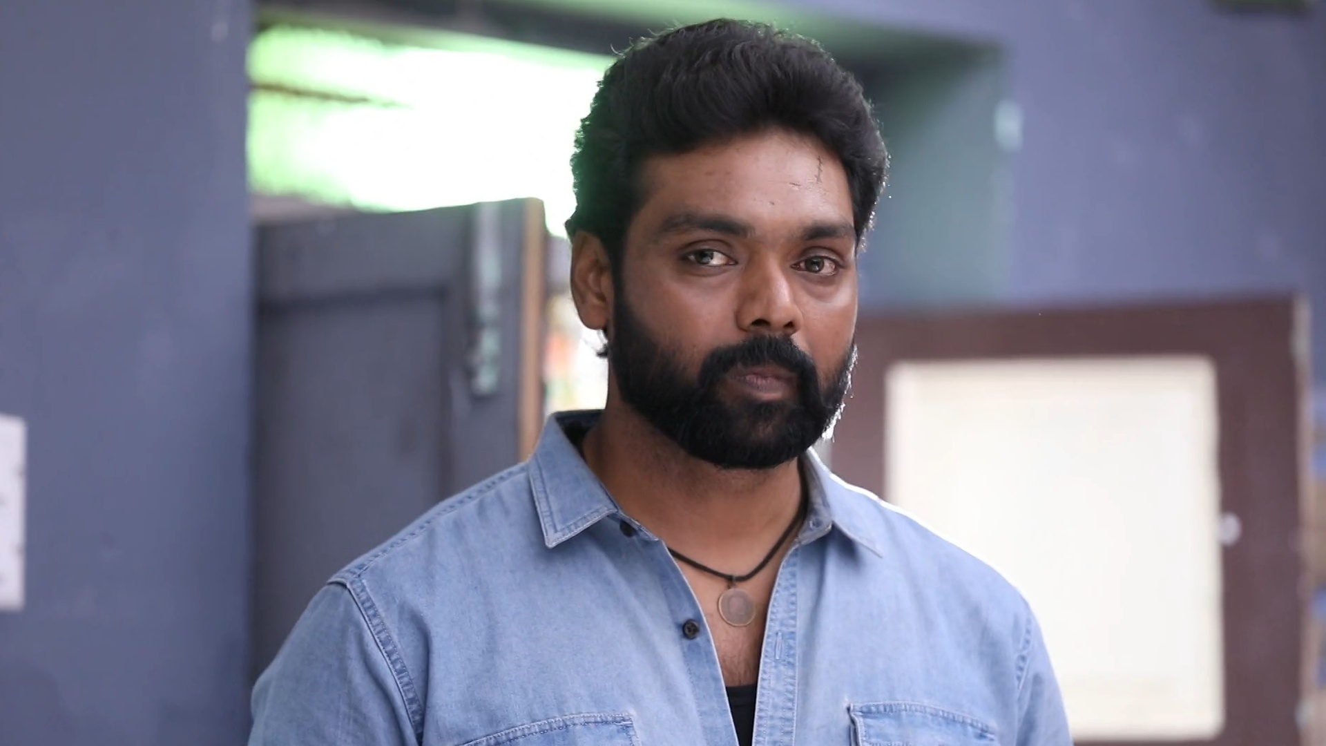 Thendral Vandhu Ennai Thodum Online