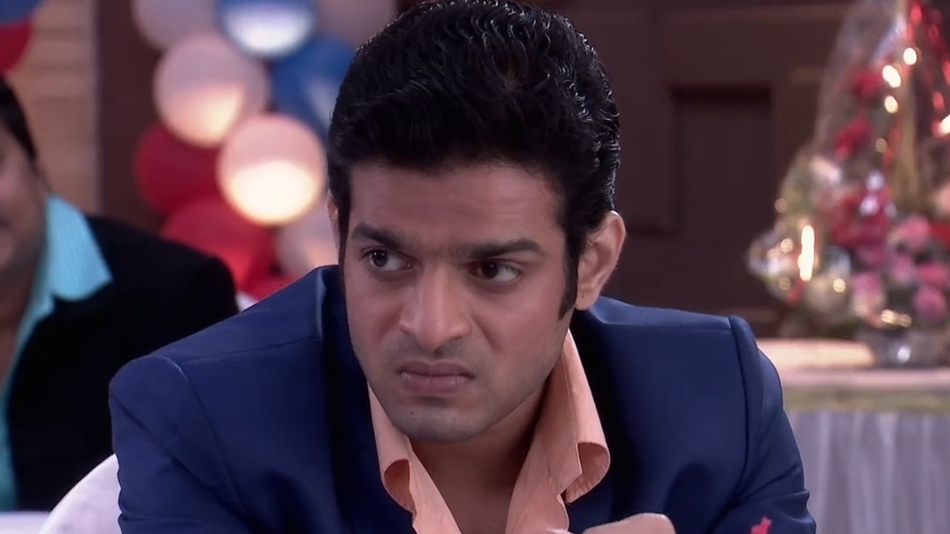 Yeh Hai Mohabbatein Online