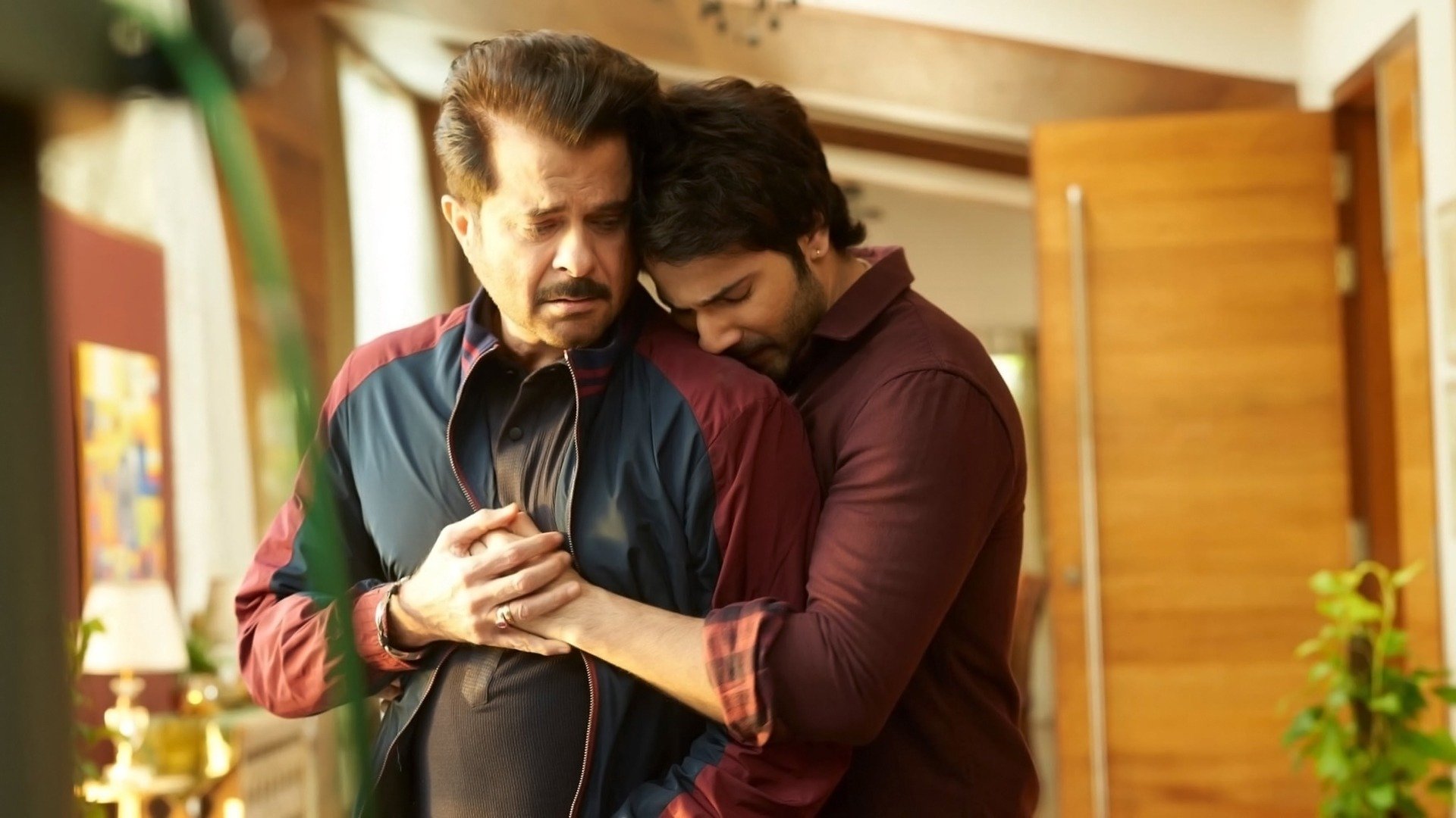 Jug Jugg Jeeyo Online