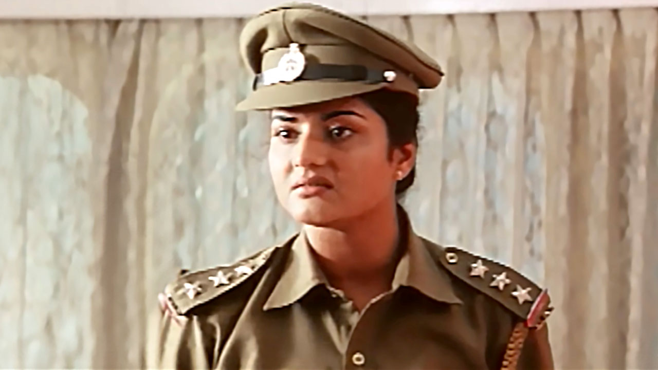 Inspector Jhansi Online