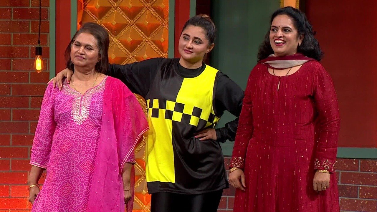 Entertainment Ki Raat - Housefull Online