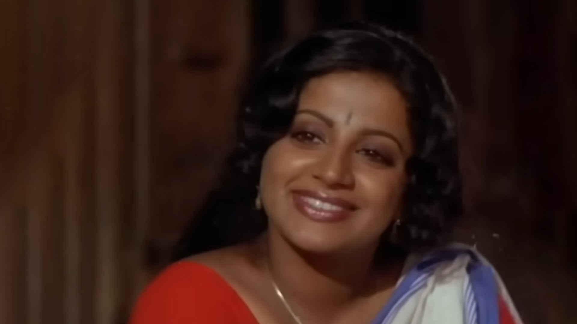 Idavazhiyile poocha mindapoocha Online