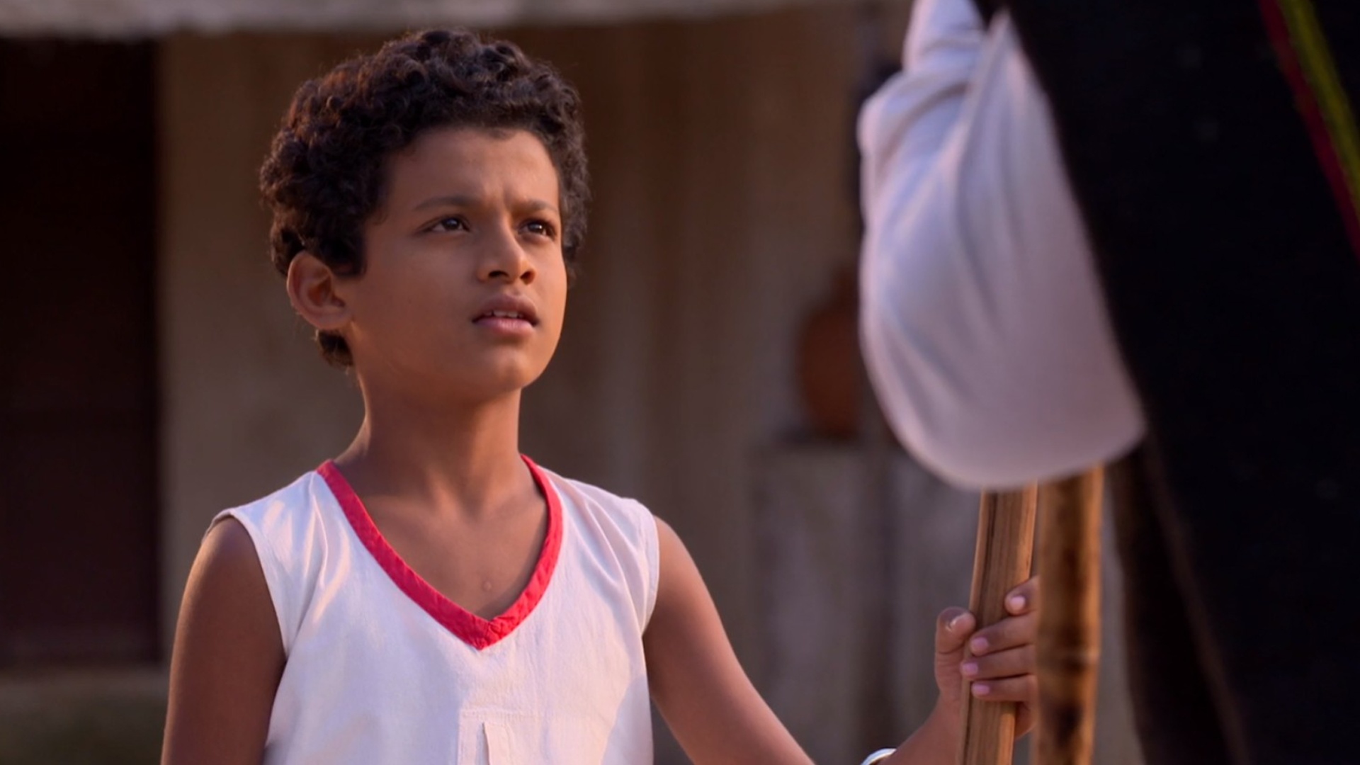 Pavada Purusha Online