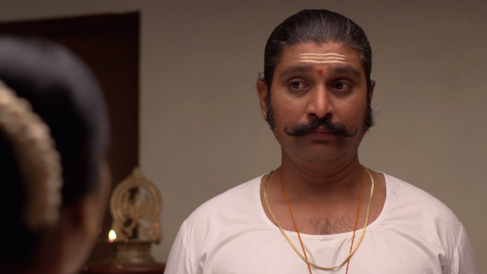 Pavada Purusha Online