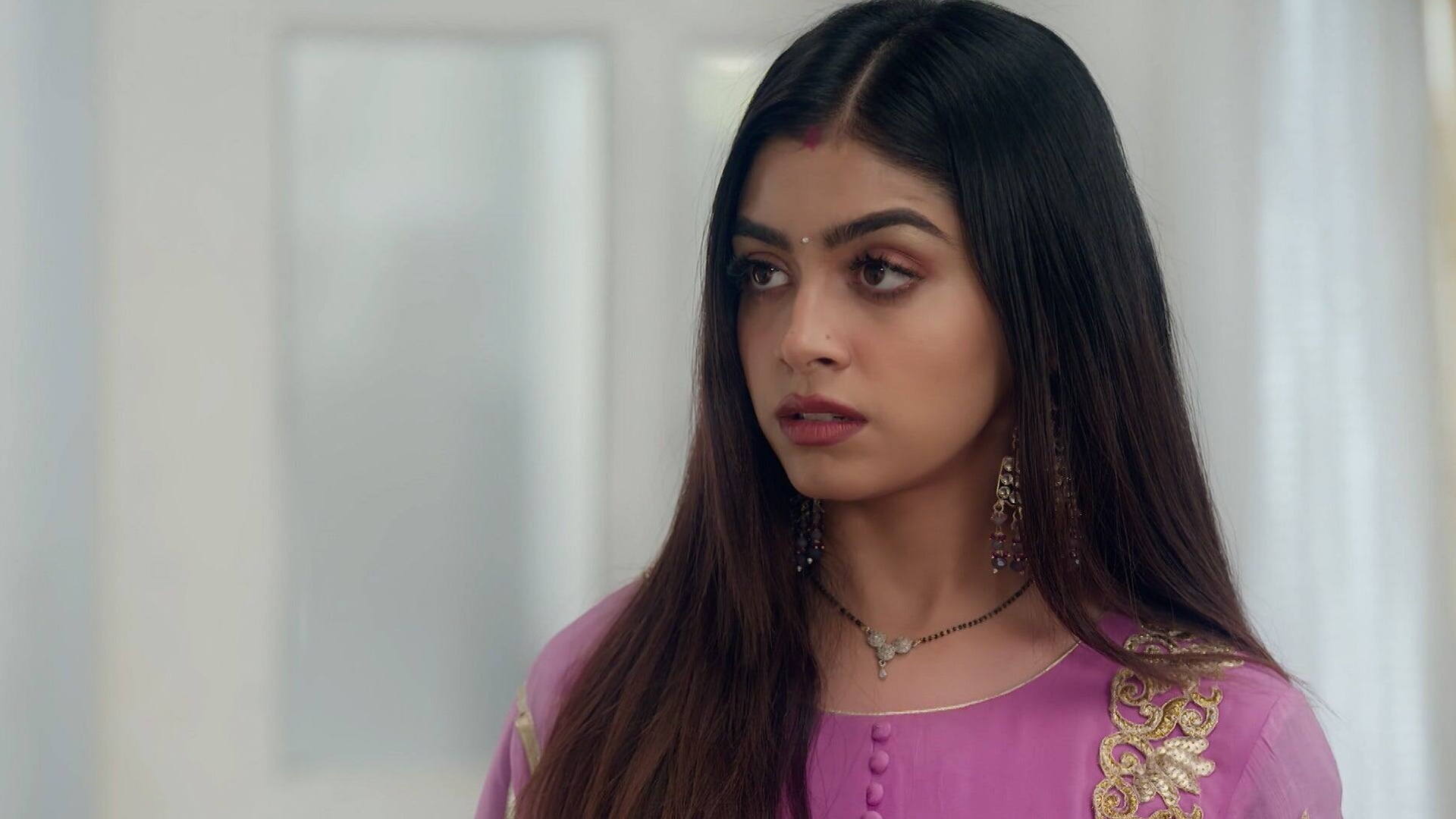 Udaariyaan Online