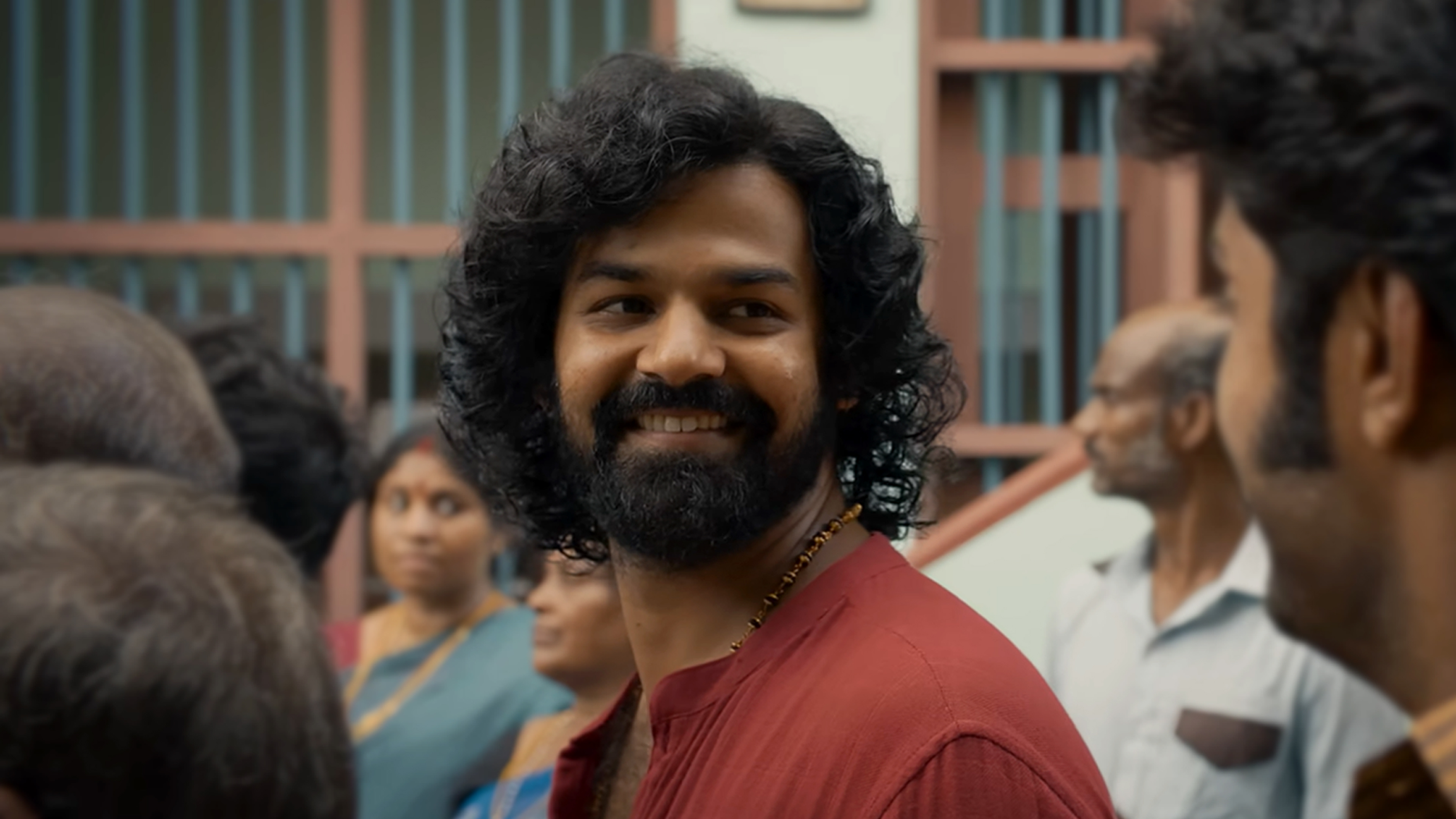 Varshangalkku Shesham Online