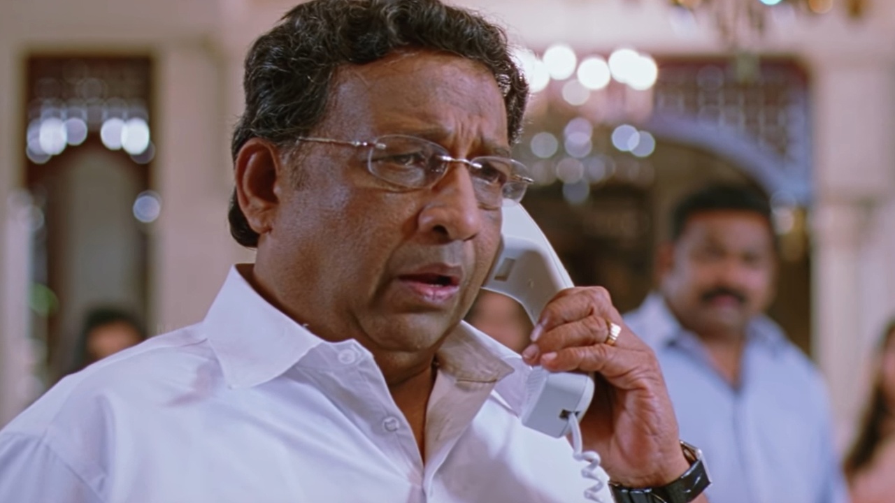 Oru Marubhoomikkadha Online