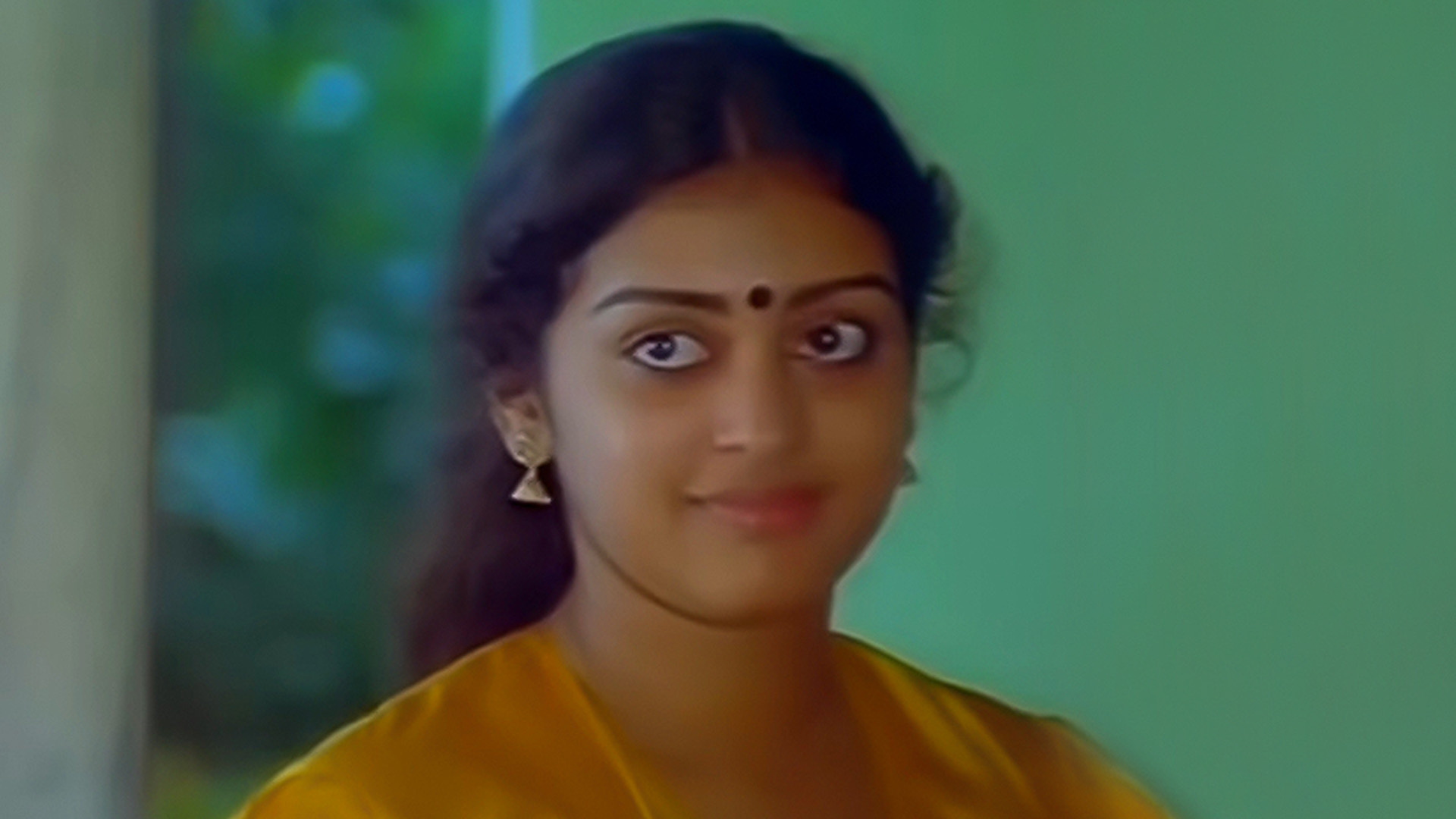 Oru Minnaminunginte Nurungu Vettam Online