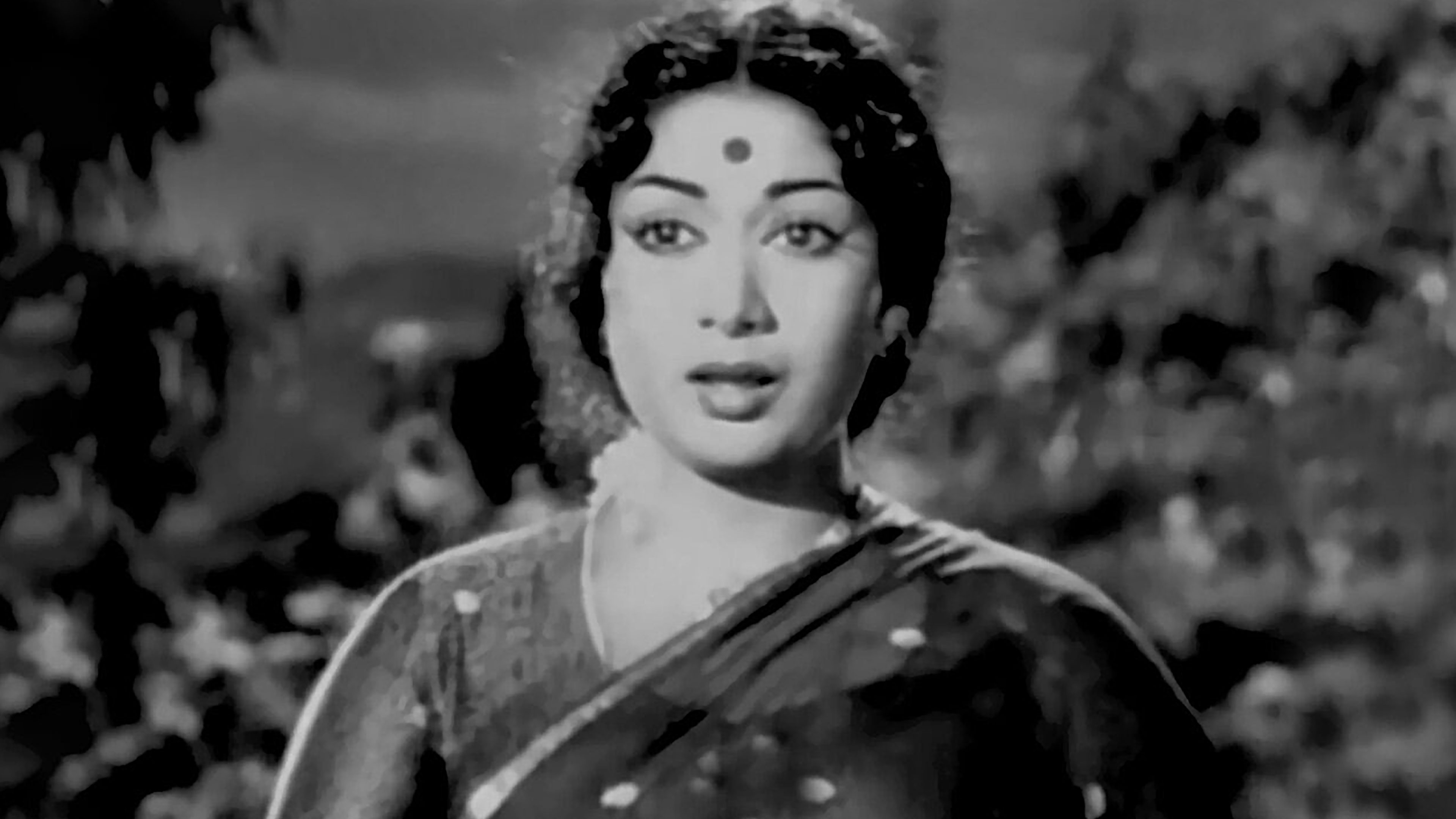 Kathiruntha Kangal Online