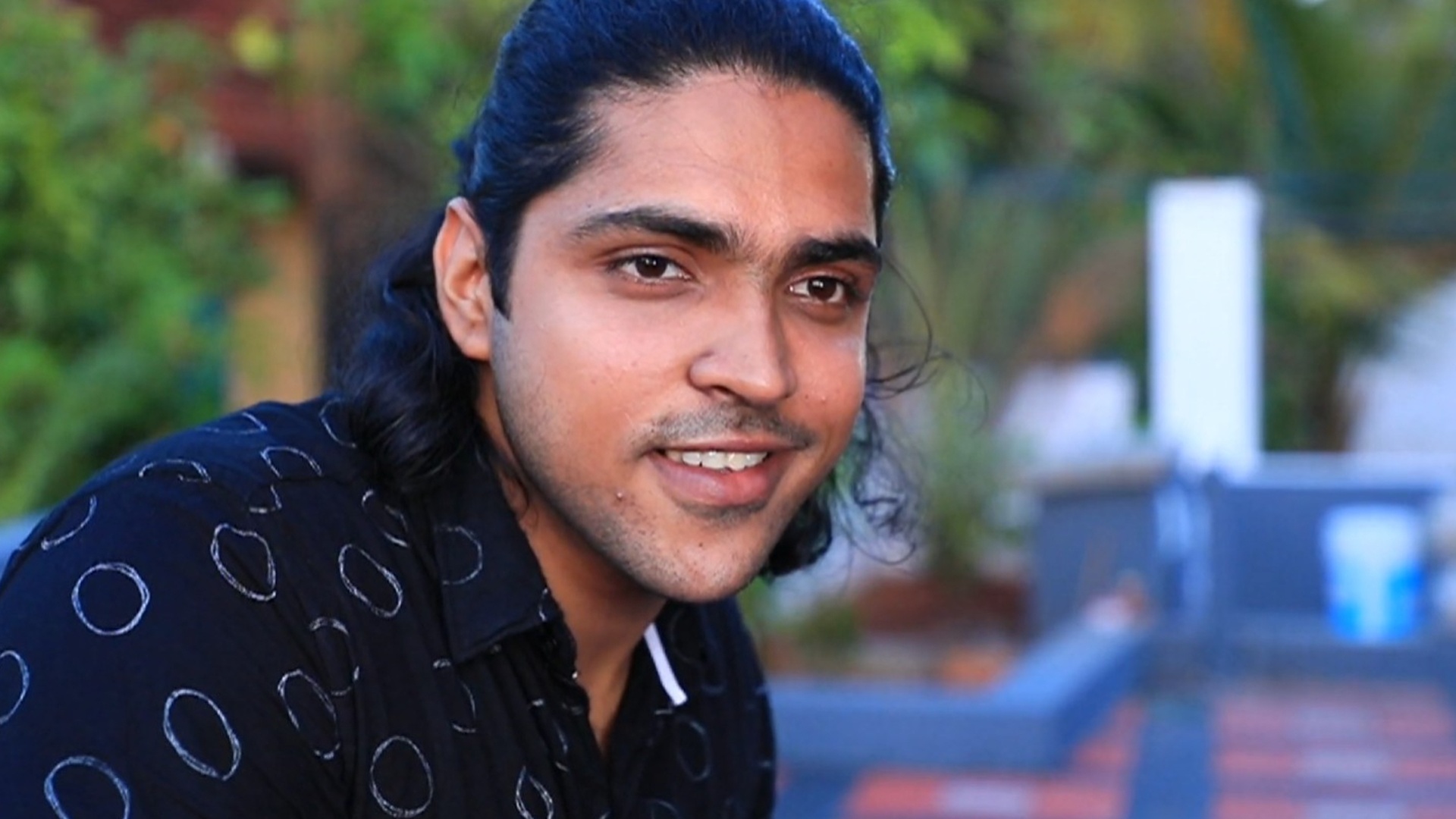 Shantam Paapam Online