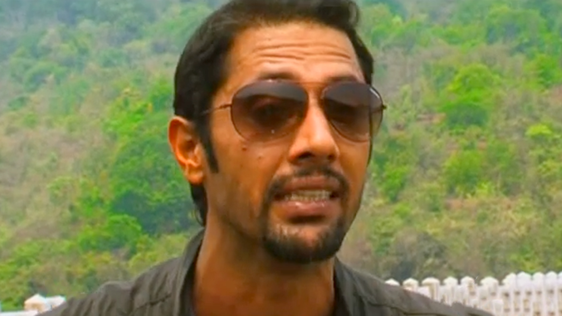 Chakh Le India-Break Free