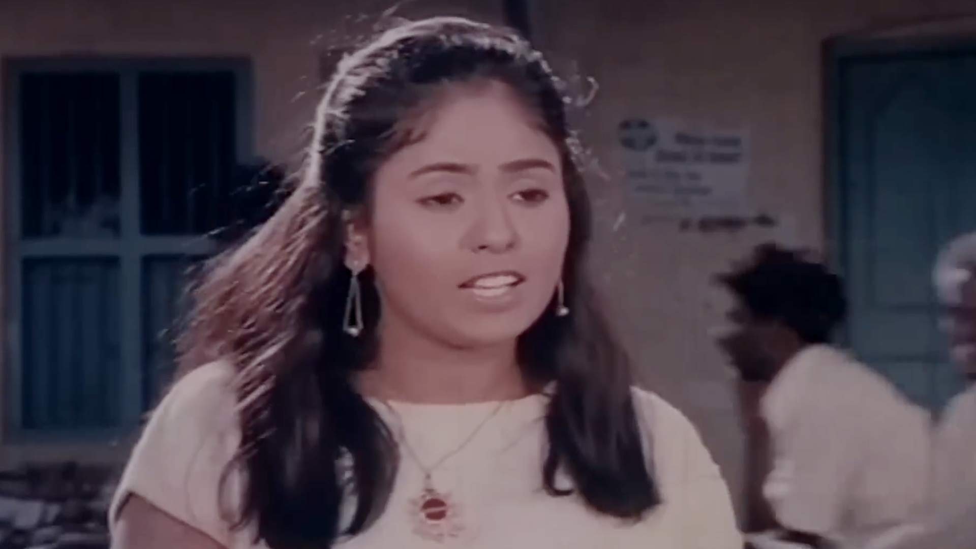 Kelviyum Naane Bathilum Naane Online