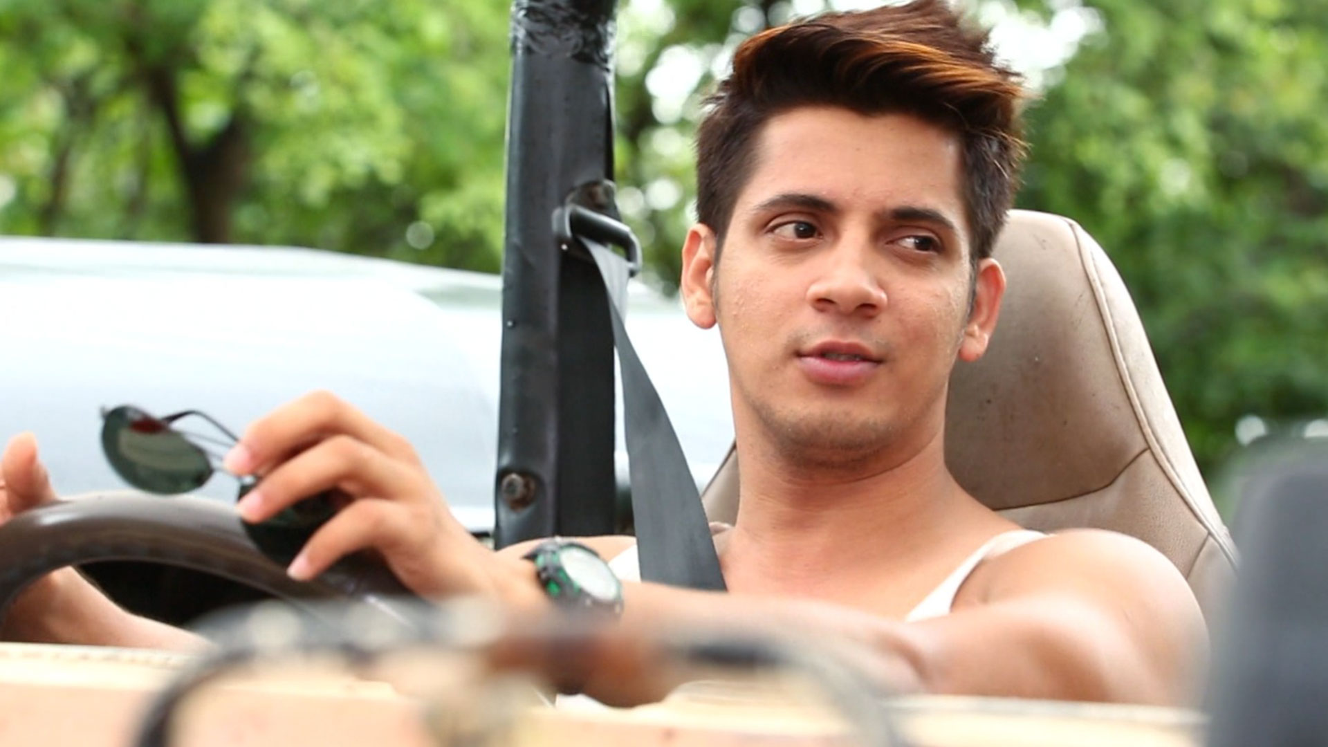 Kaisi Yeh Yaariaan Online