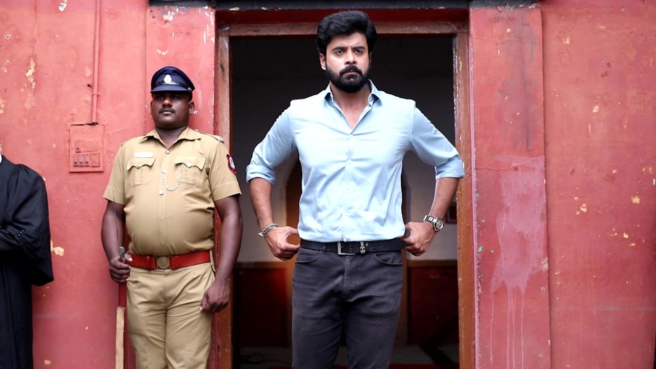 Poongatru Thirumbuma