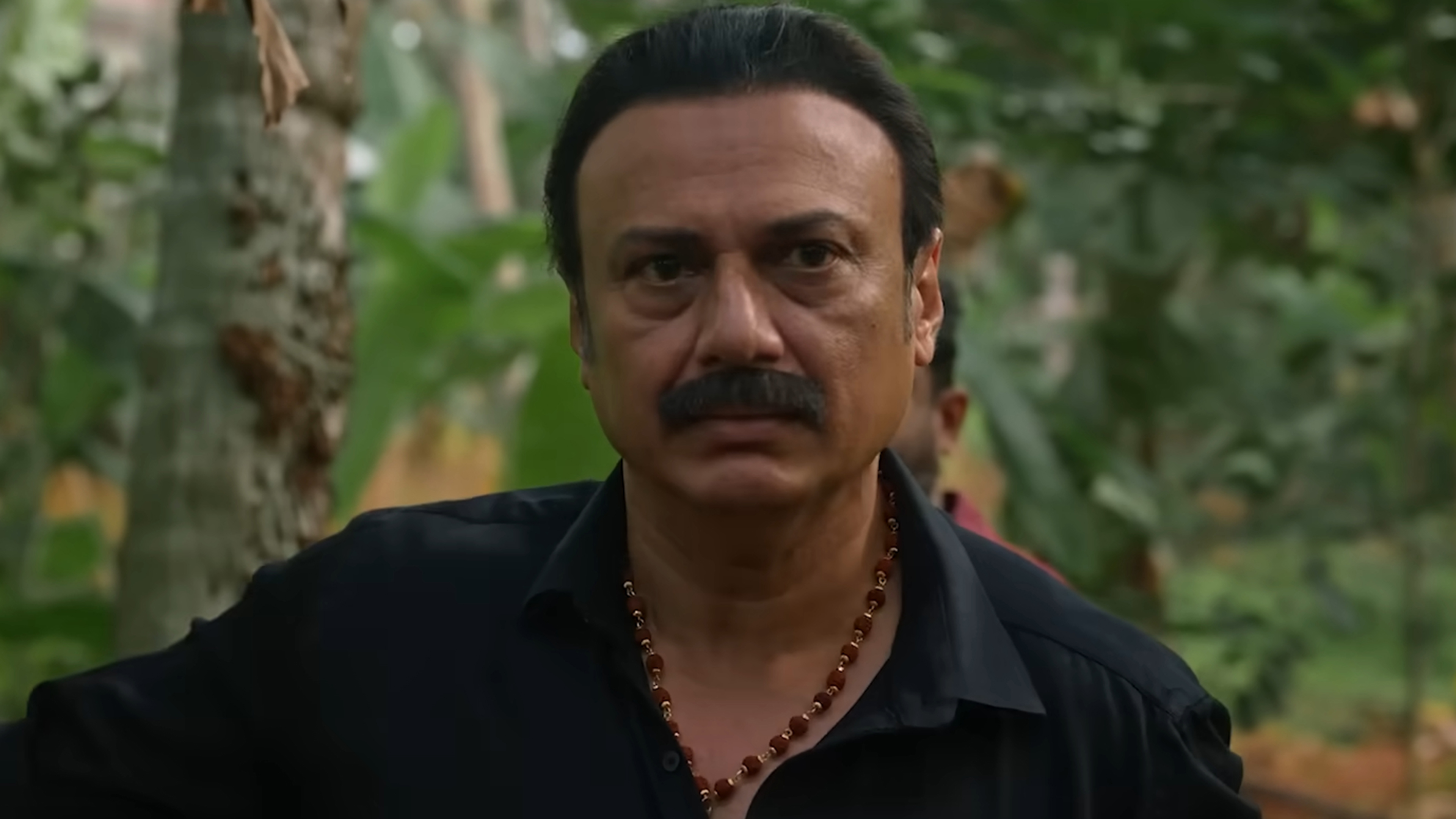 Vyasanasametham Bandhumithradhikal Online