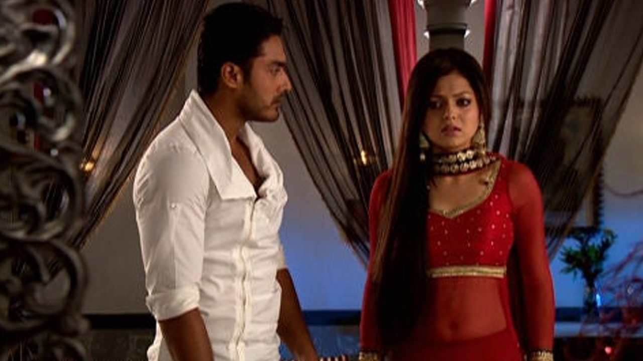 Madhubala Online