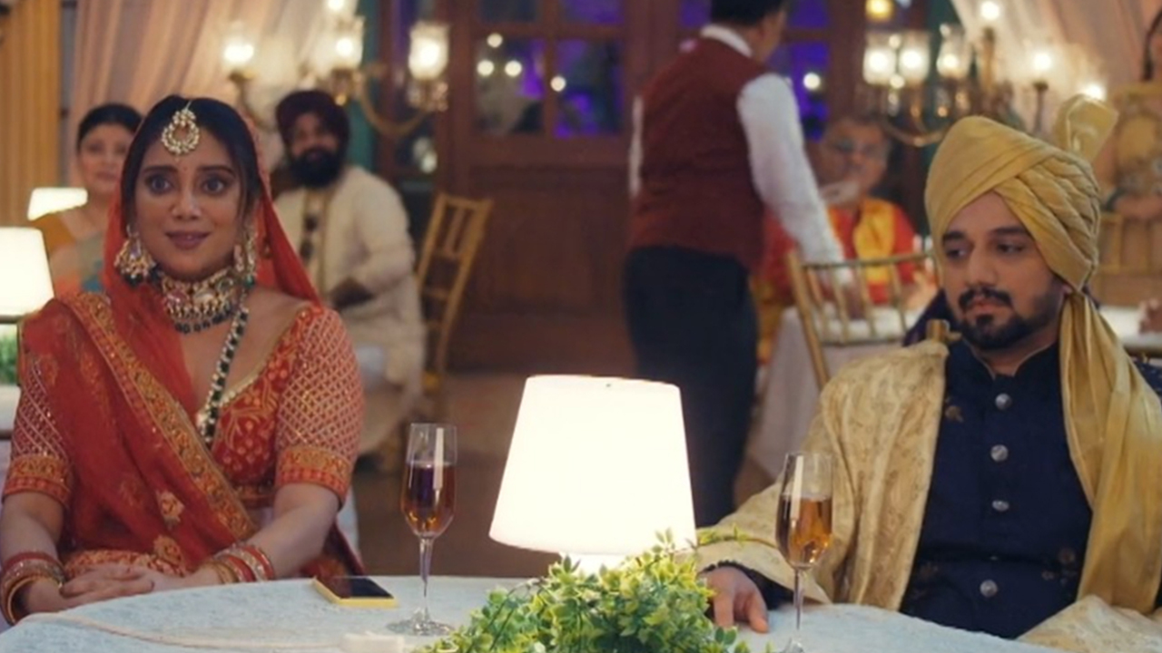 Maana Ke Hum Yaar Nahi Online