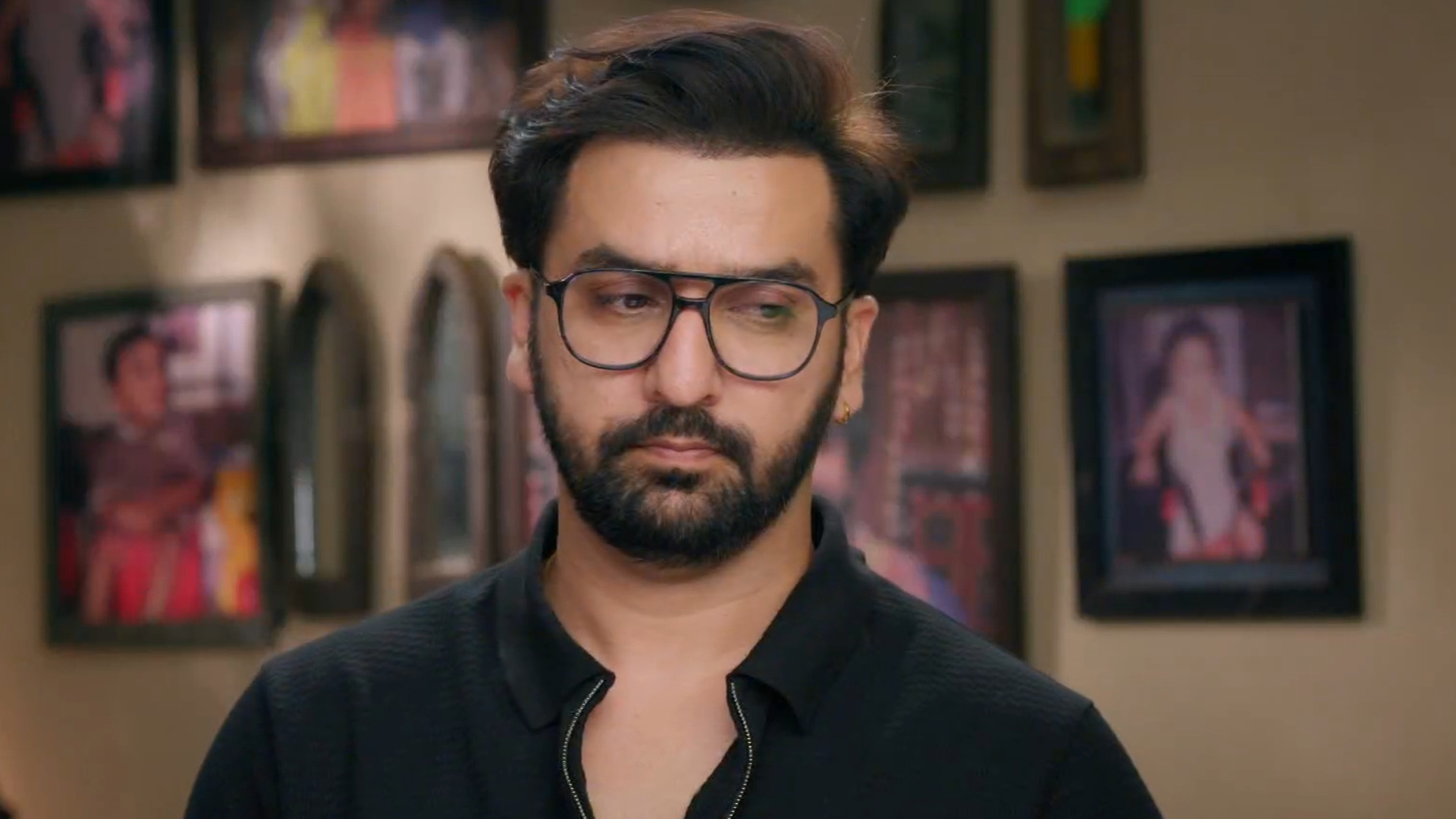 Udne Ki Aasha Online