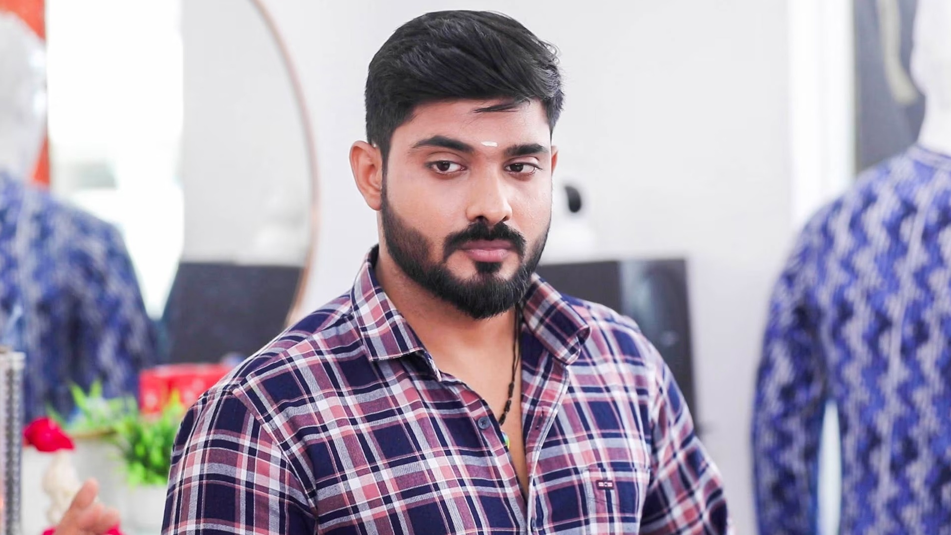 Poongatru Thirumbuma