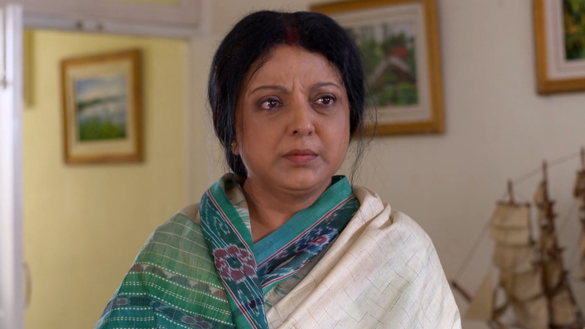 Laukik - Alaukik Online