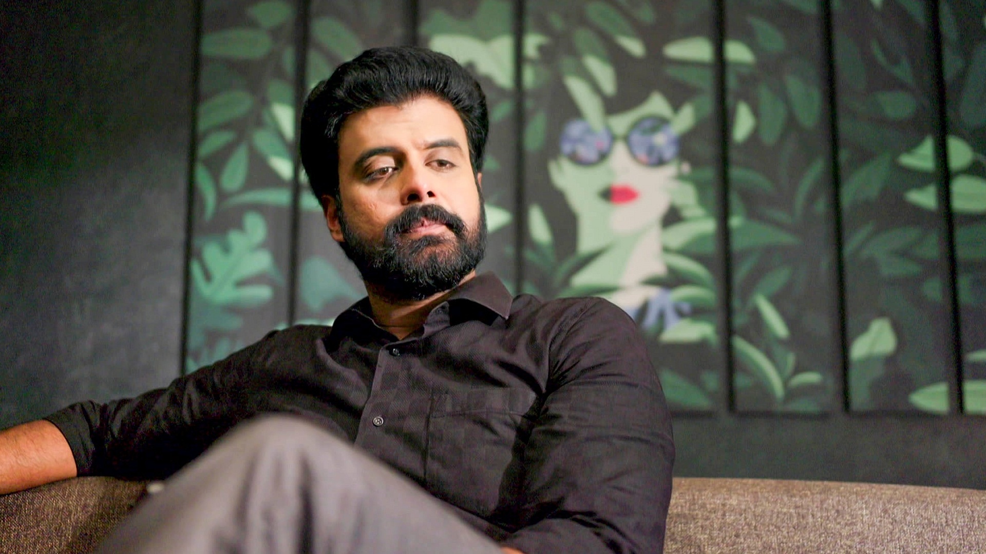 Kattathe Kilikoodu Online