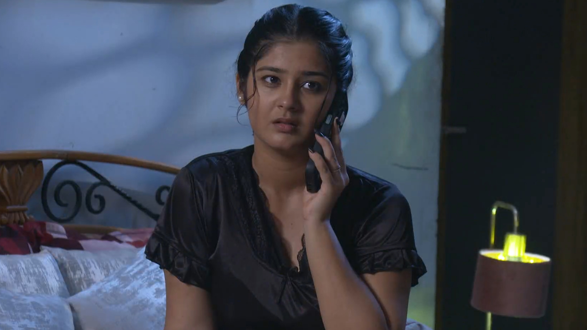 Rangai Jaane Rangma Online