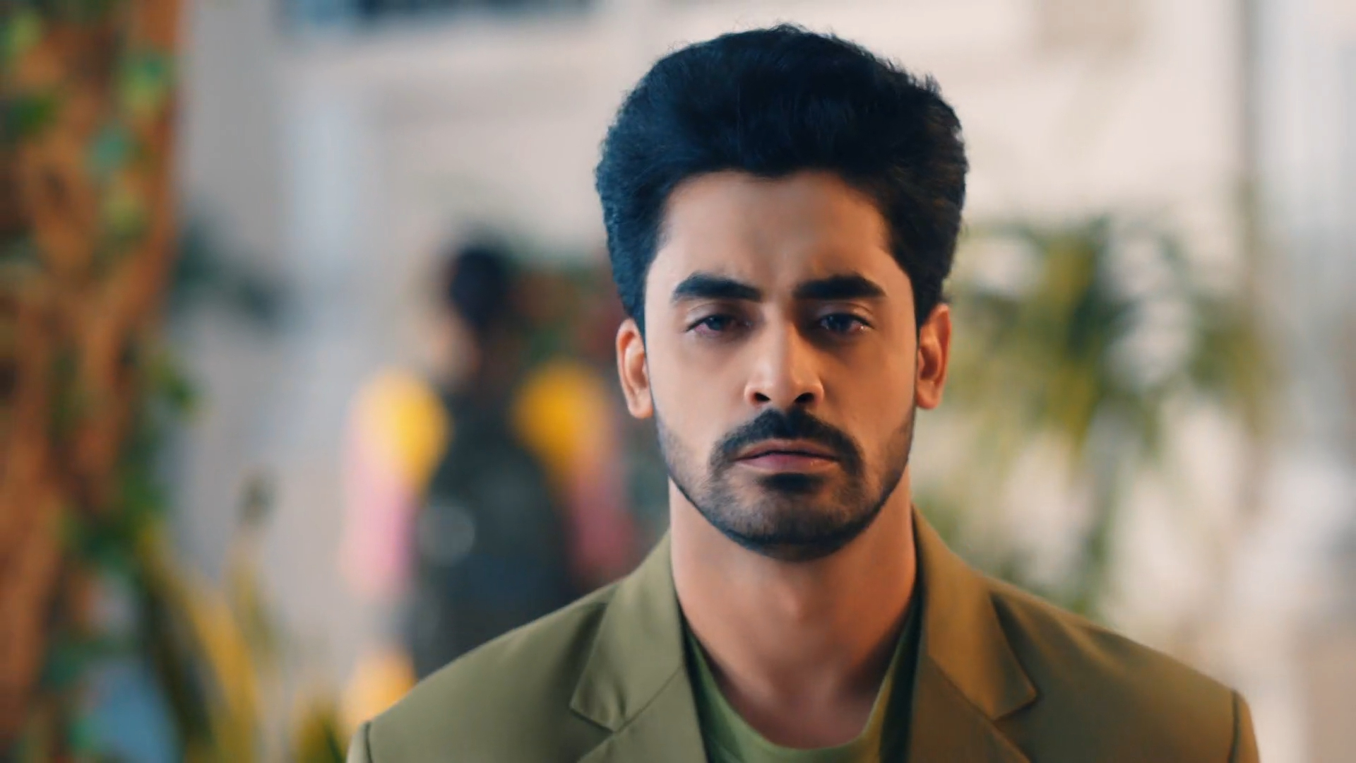 Maana Ke Hum Yaar Nahi Online