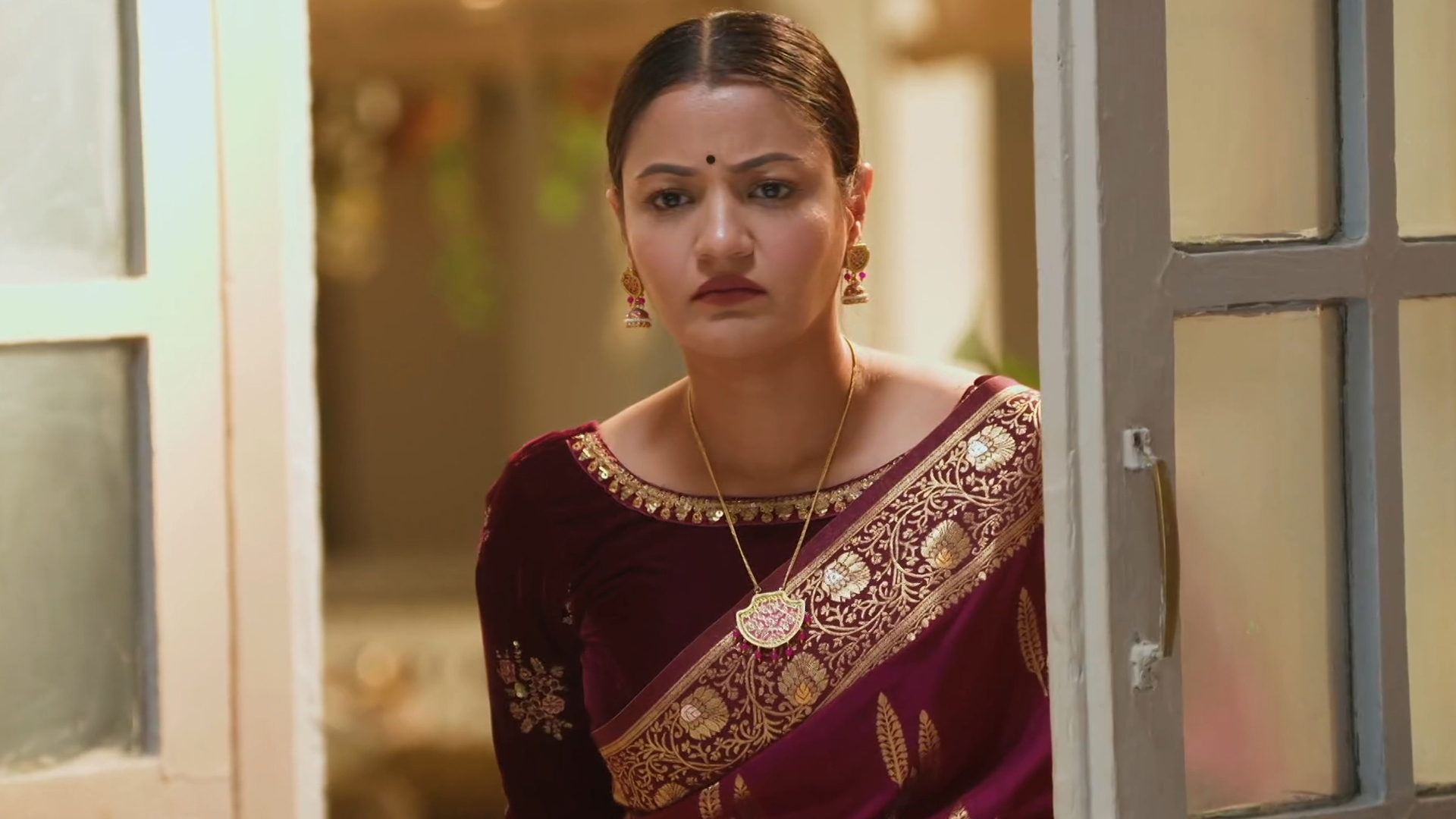 Yeh Rishta Kya Kehlata Hai Online