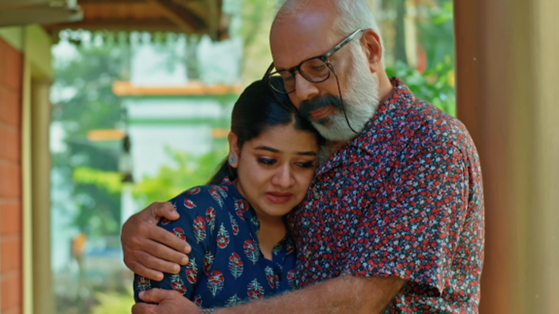 Super Kanmani Online