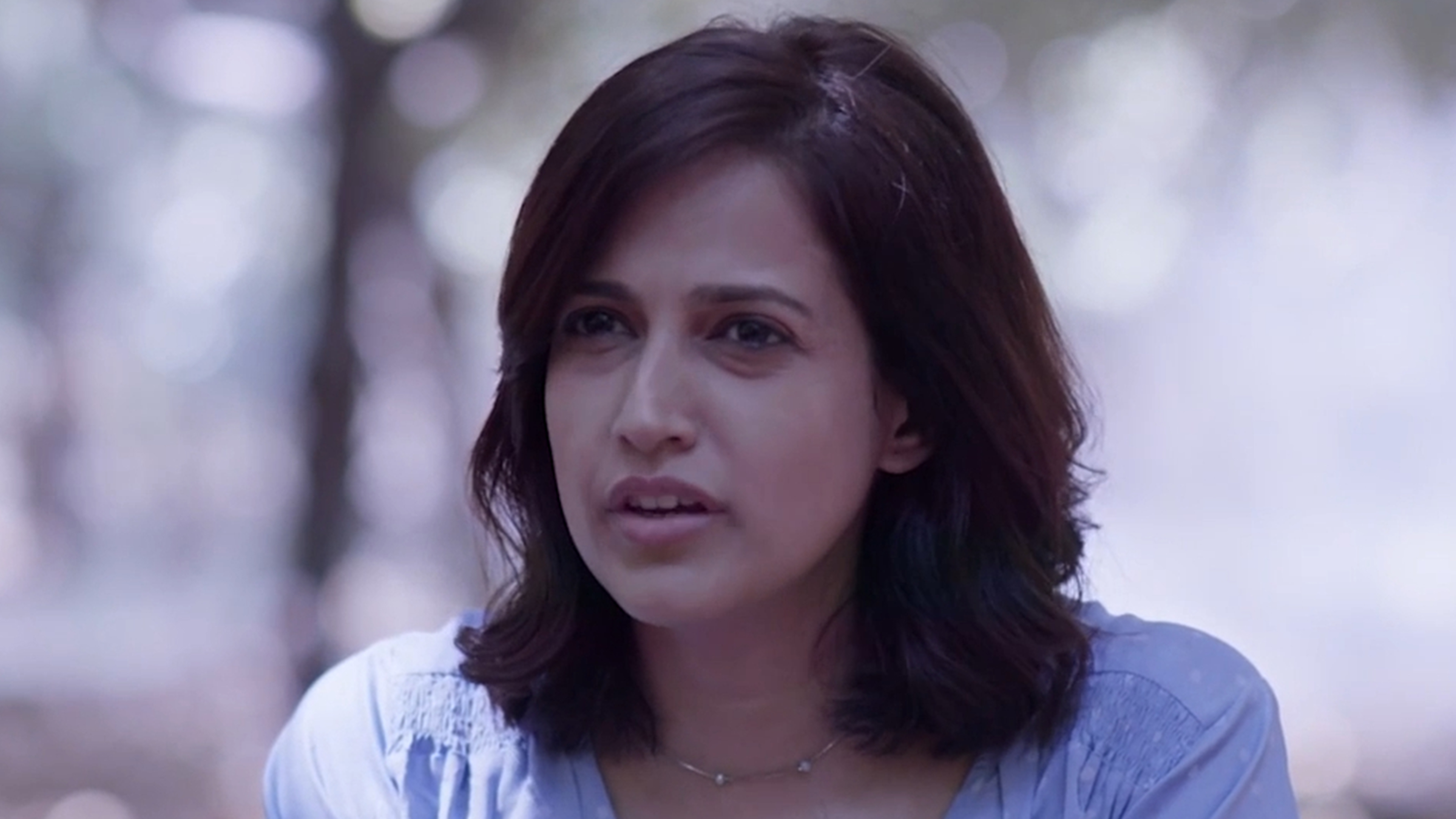 Sizzle Of Shadows Online