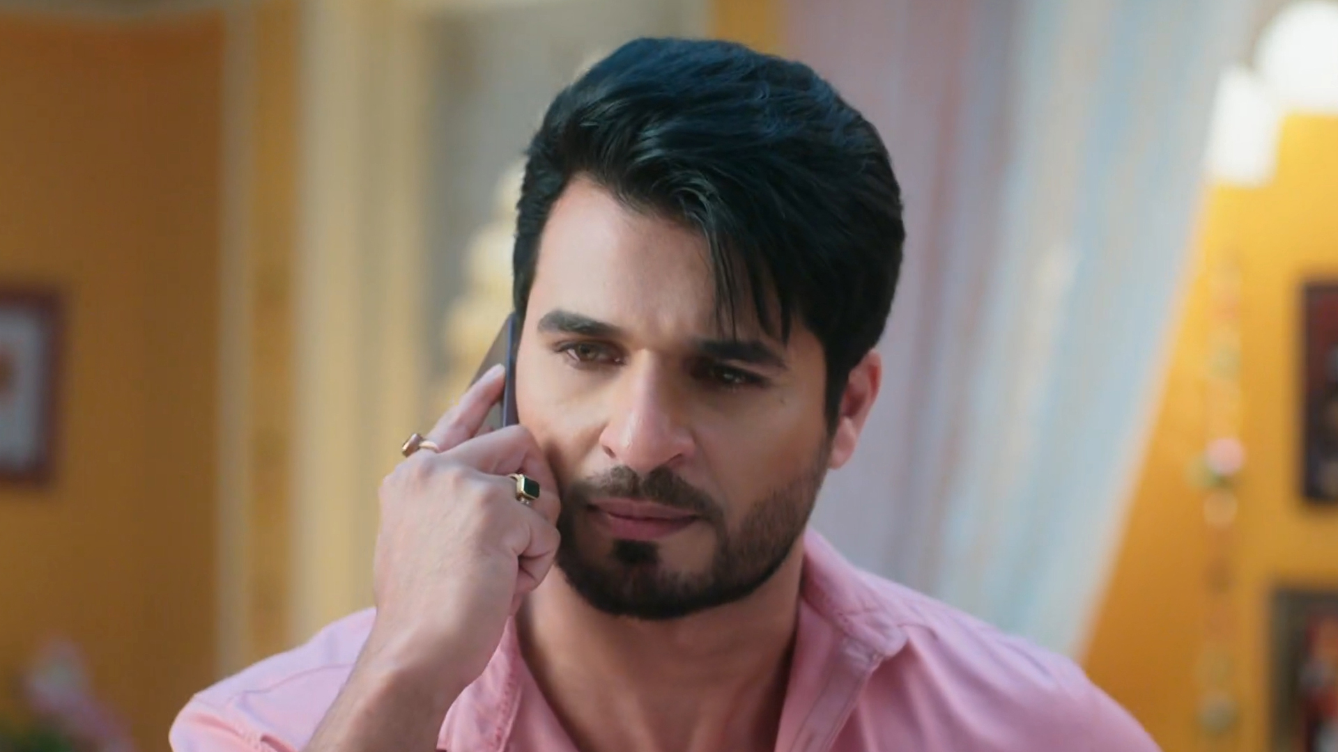 Aarti Anjali Awasthi Online