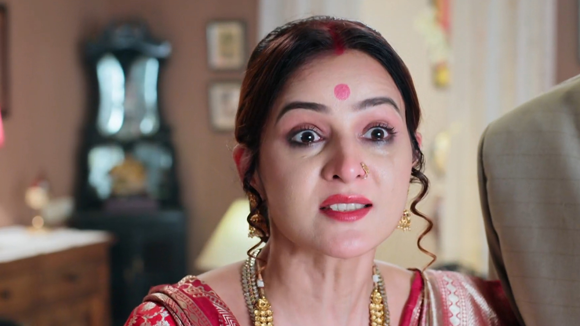 Aarti Anjali Awasthi Online