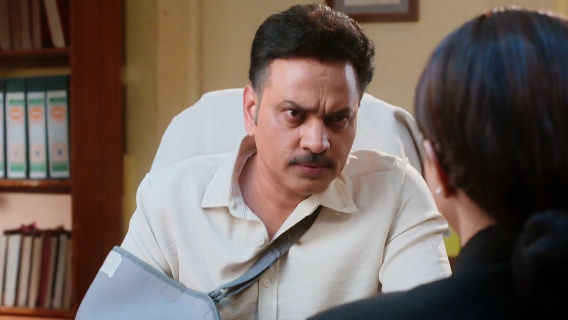 Aarti Anjali Awasthi Online