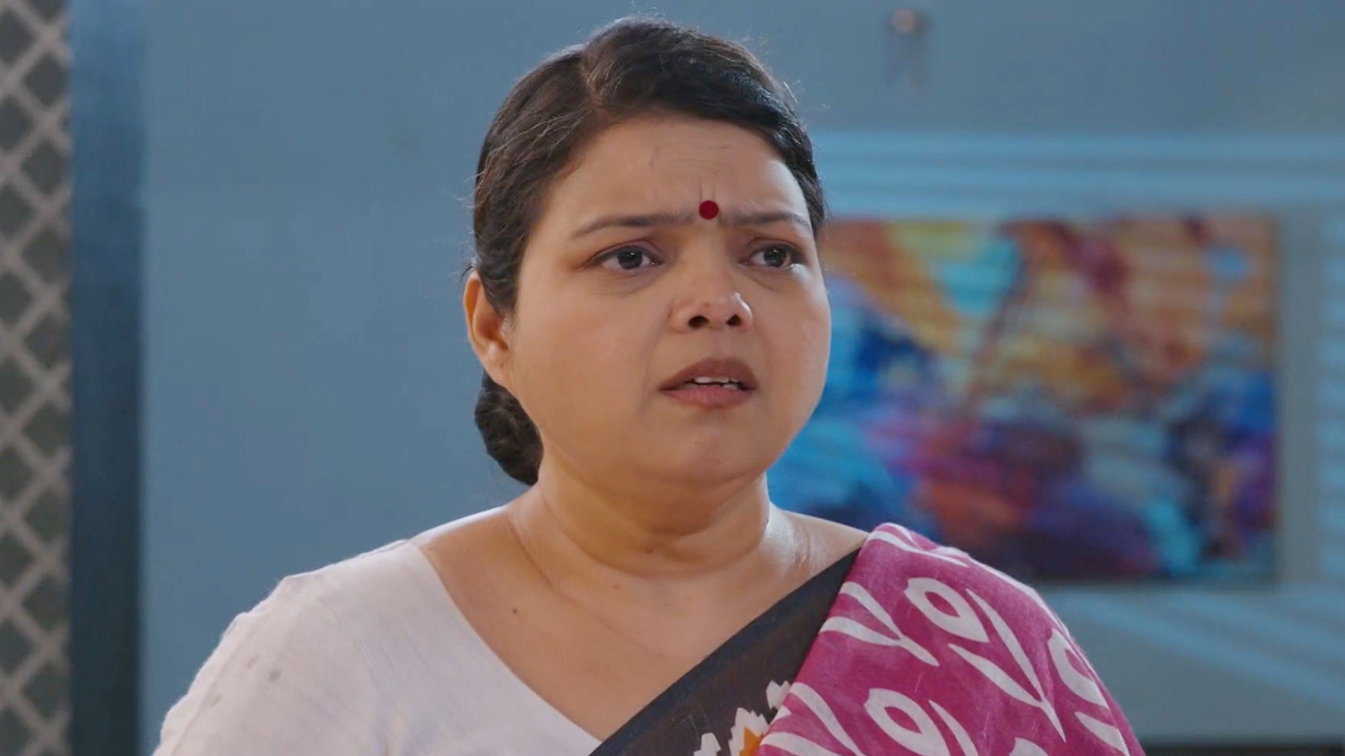 Rangai Jaane Rangma Online