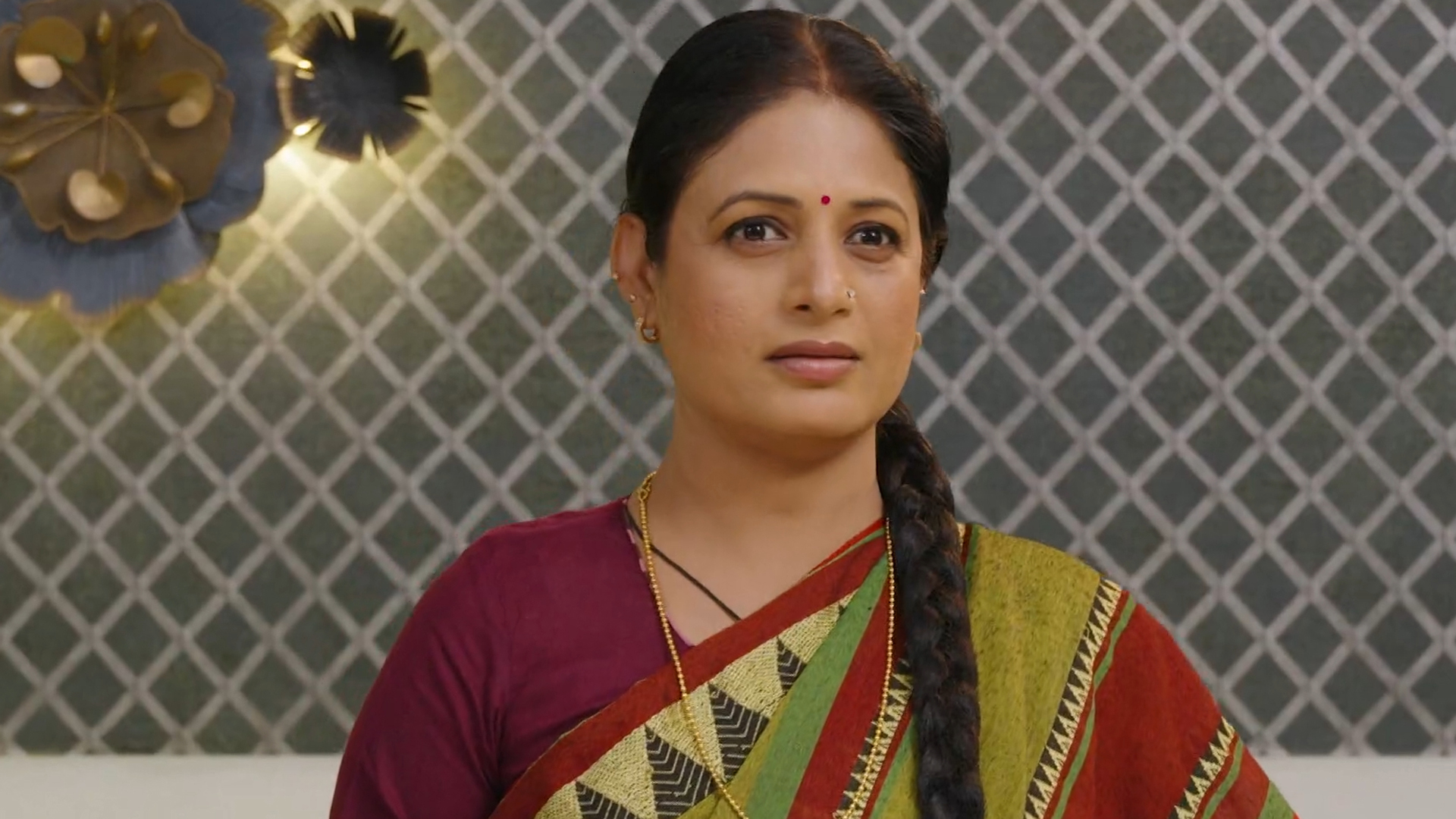 Rangai Jaane Rangma Online