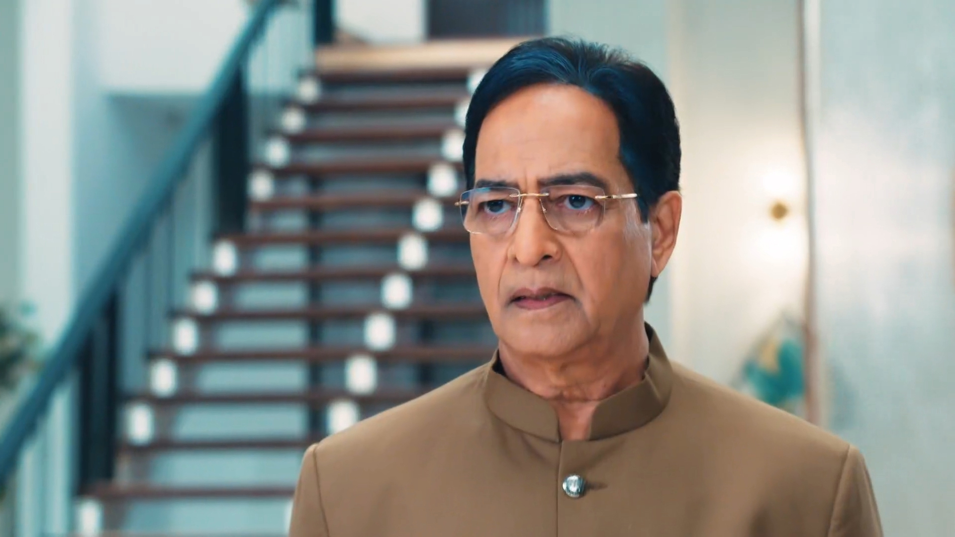 Maana Ke Hum Yaar Nahi Online