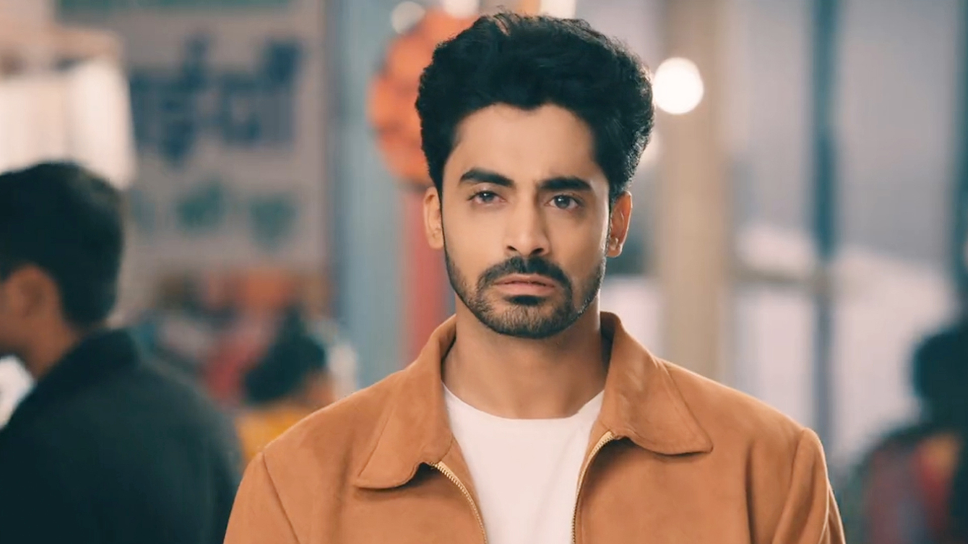 Maana Ke Hum Yaar Nahi Online