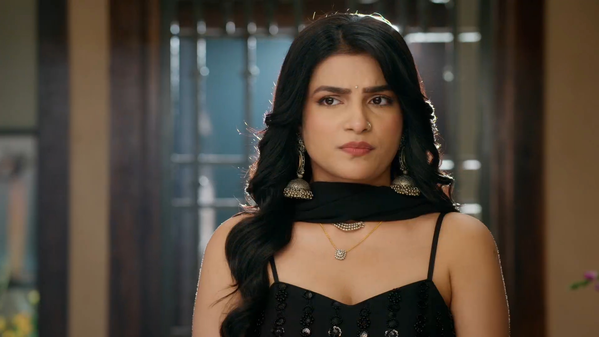 Udne Ki Aasha Online