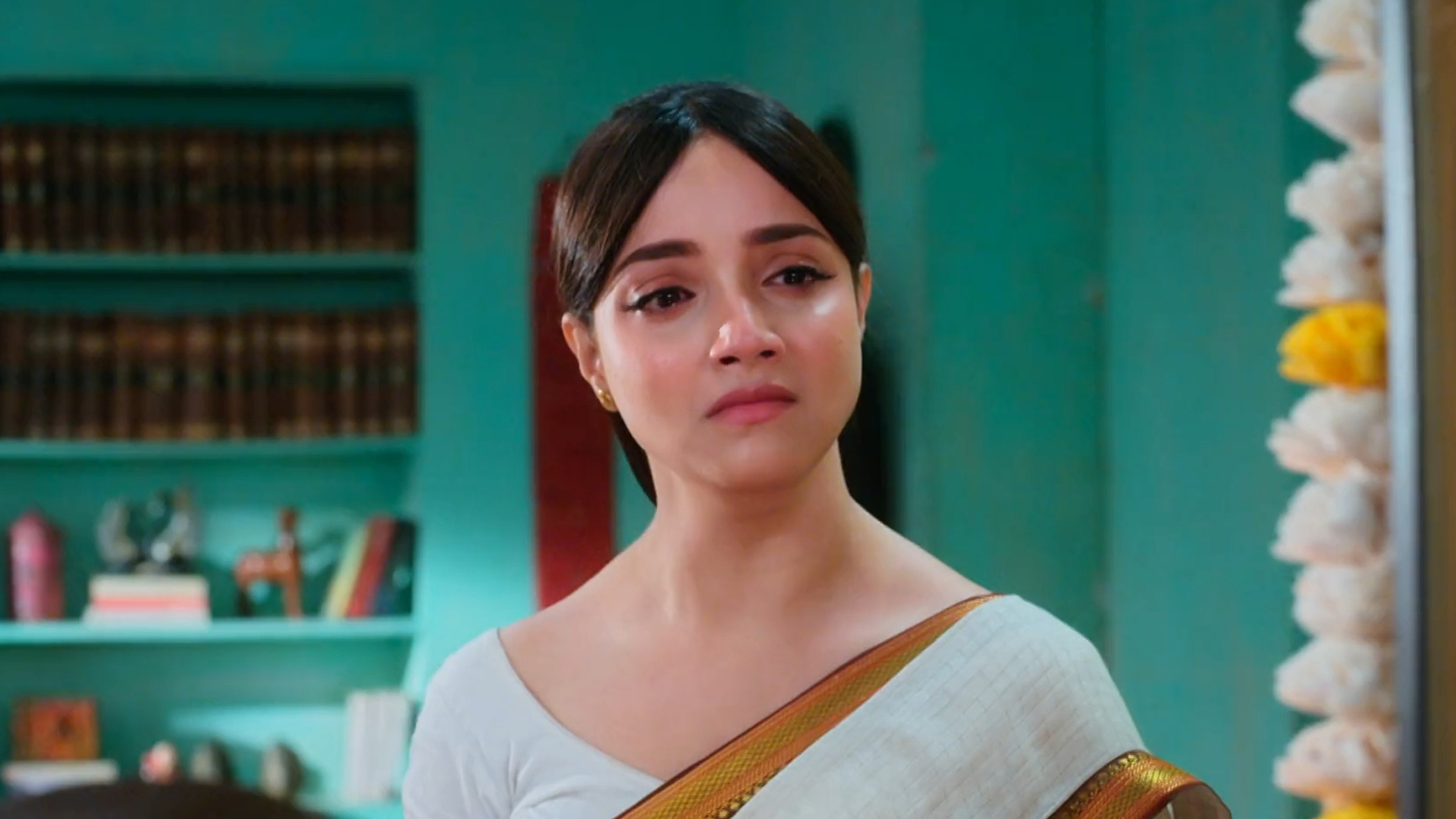 Aarti Anjali Awasthi Online