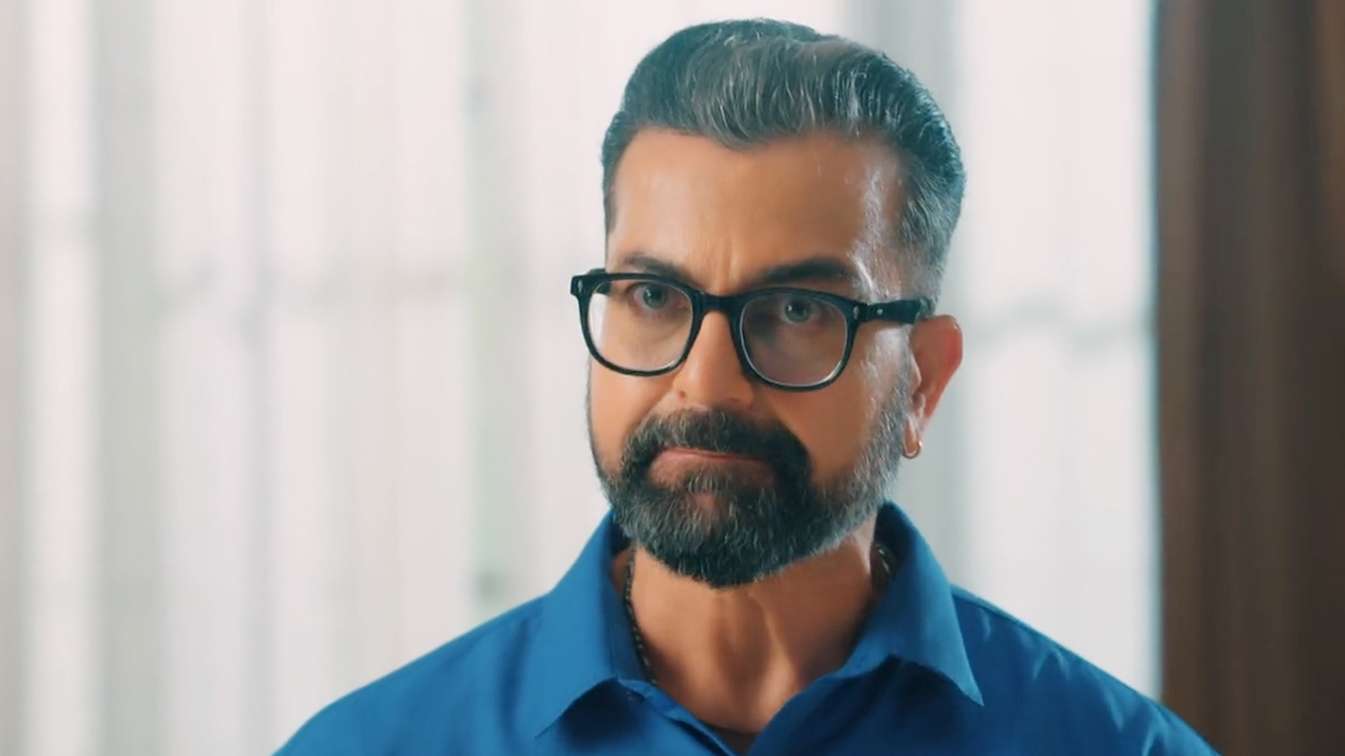 Maana Ke Hum Yaar Nahi Online