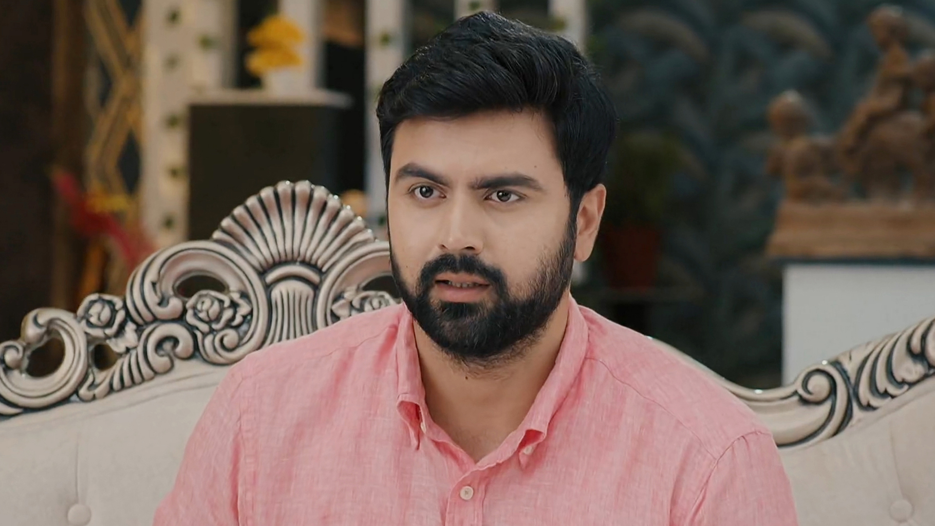 Maneye Mantralaya Online