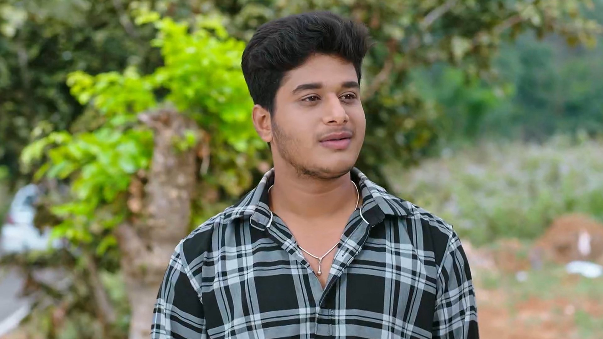 Sri Gandhada Gudi Online