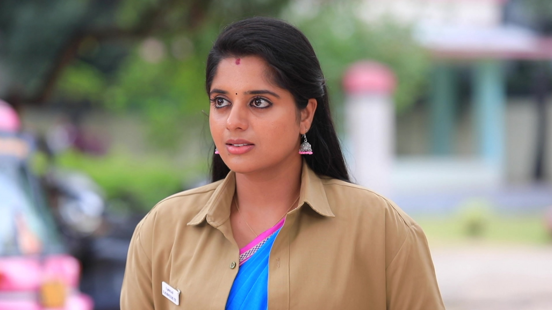 Dhanam - Ungalil Oruthi Online