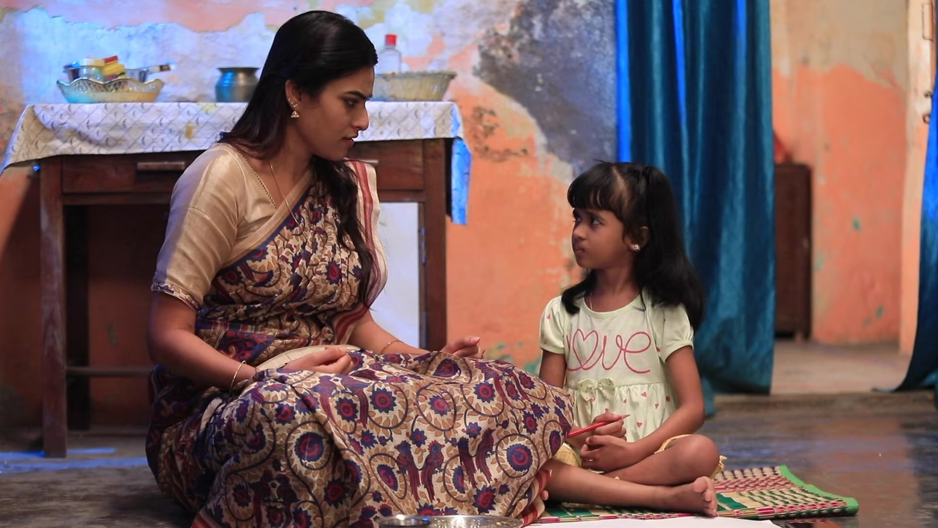 Dhanam - Ungalil Oruthi Online