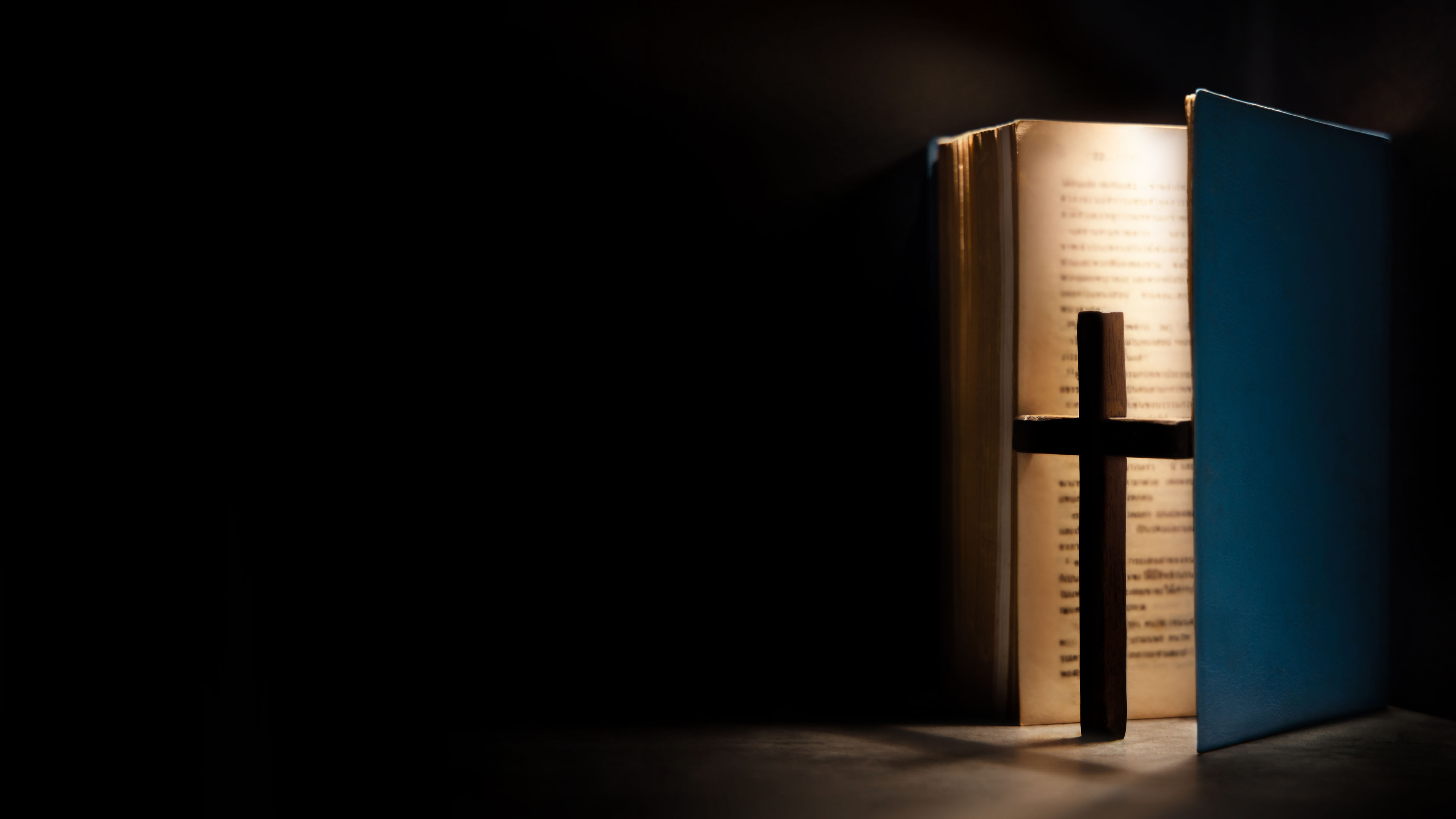 Christmas Midnight Mass - Pope Leo, Ewtn