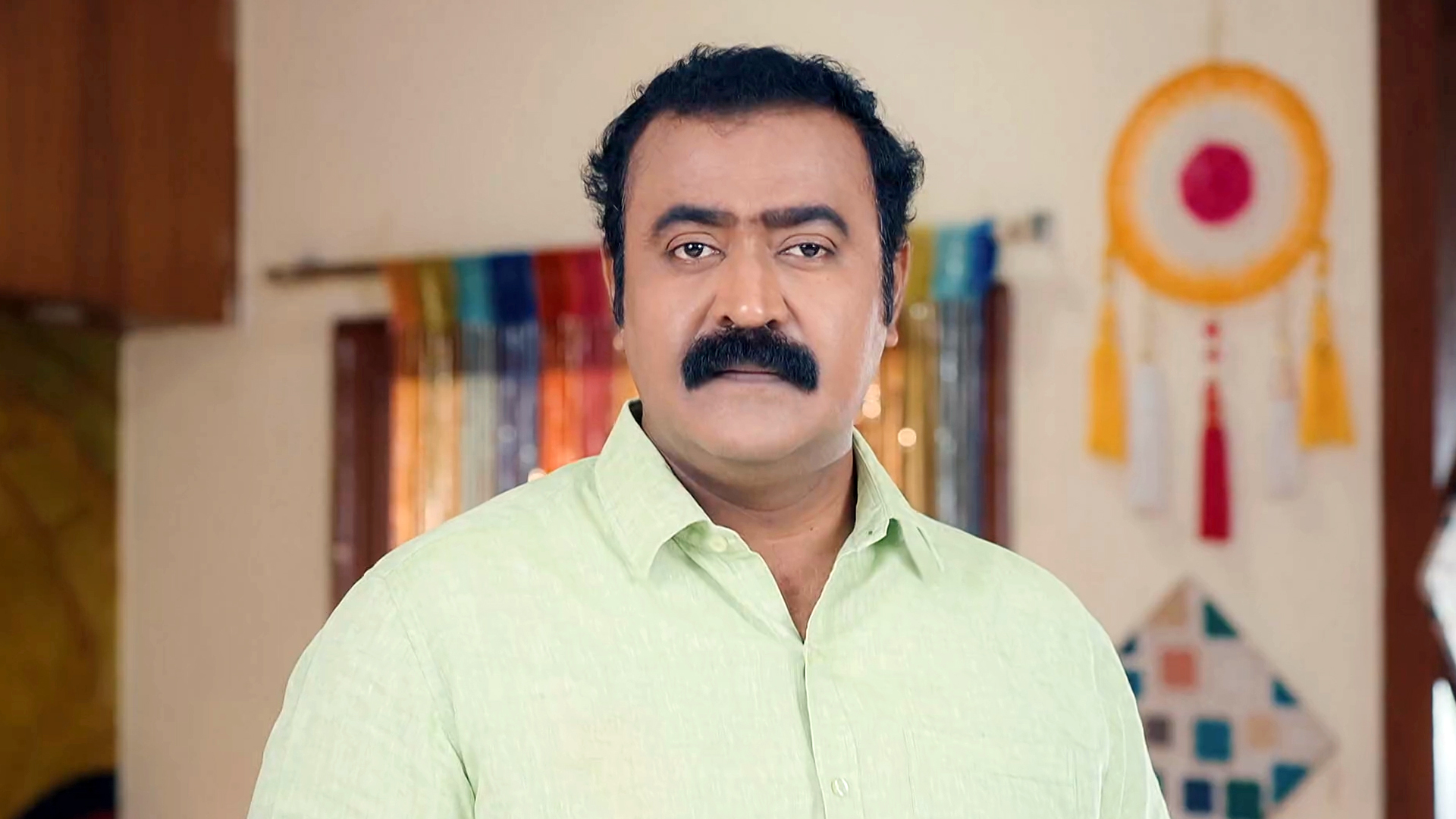 Maneye Mantralaya Online