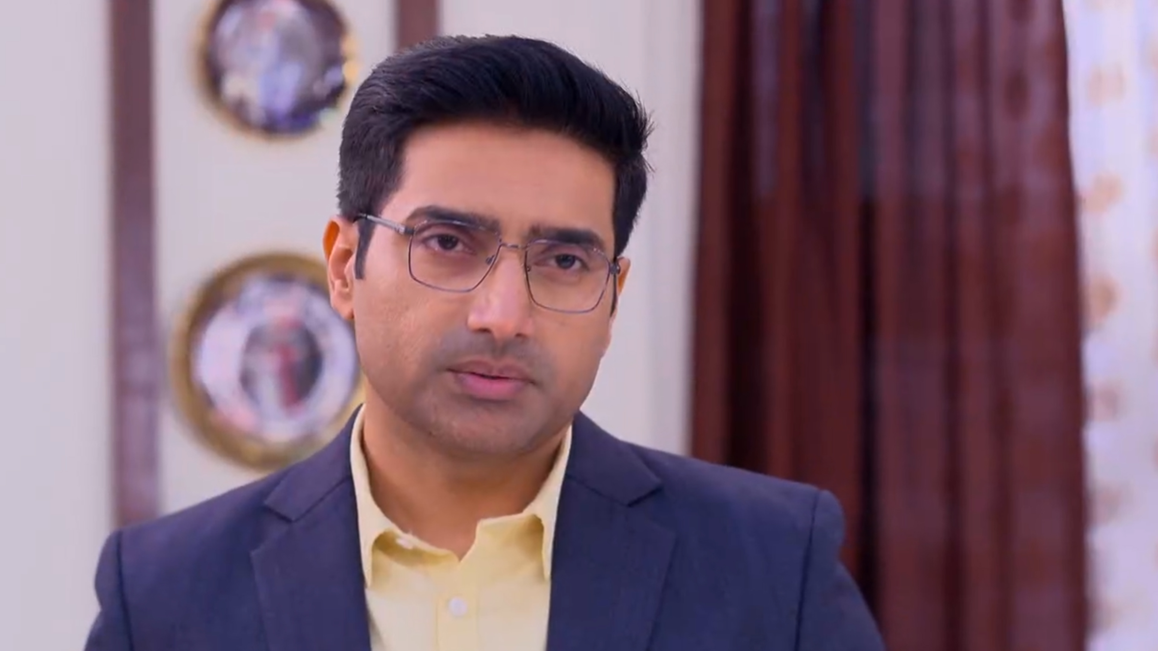 O Mor Dorodiya Online