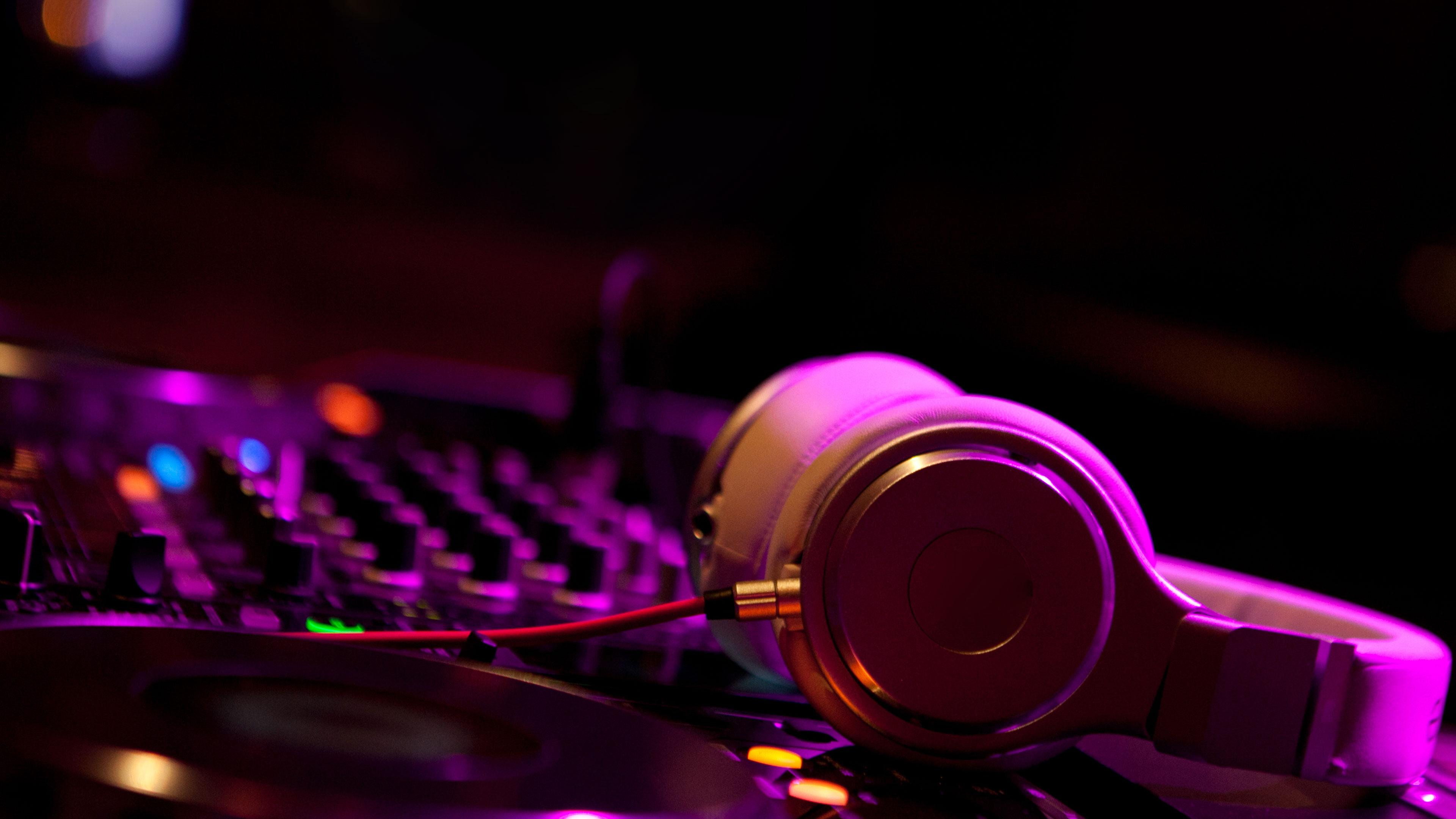 Top Hitz 2025 Online